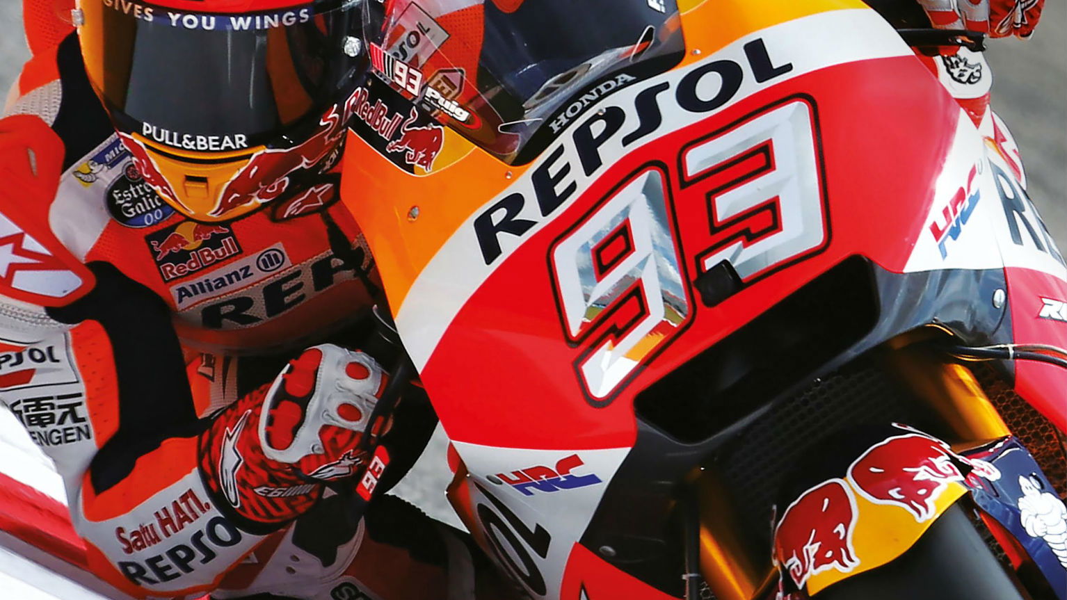 MotoGP Season Review 2017 hits book shelves